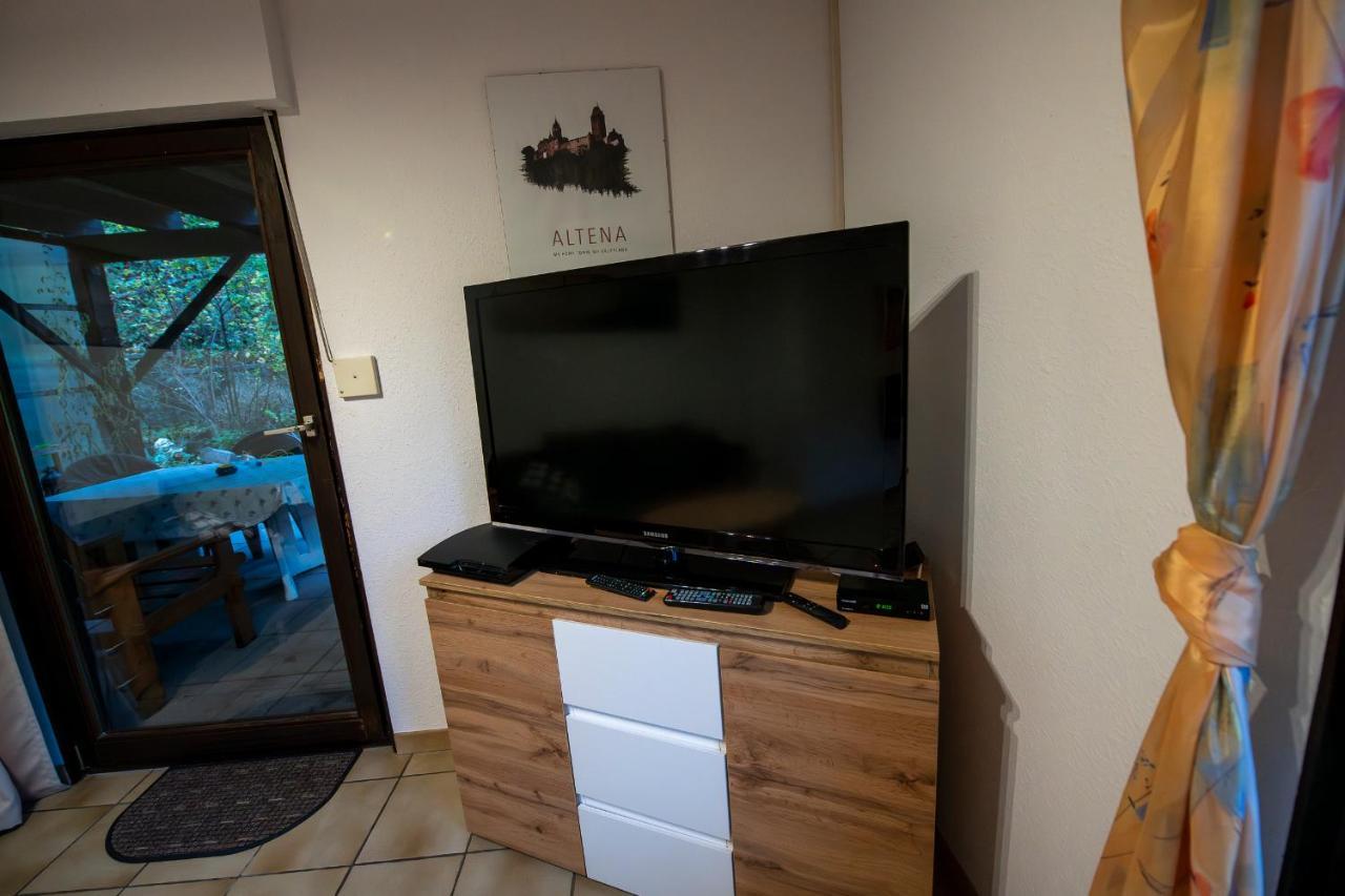 Schoene Ferienwohnung In Ruhiger Lage อัลเทนา ภายนอก รูปภาพ